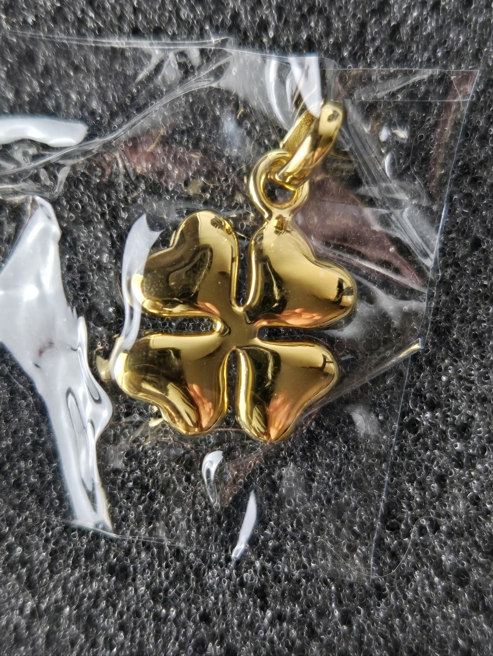 Thomas Sabo Four-Leaf Clover Charm - Gold Plated
